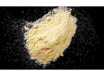 农药标签标注指定助剂应当标注助剂的哪些信息？